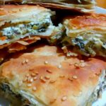 χορτοτυρόπιτα,χορτόπιτα,χορτόπιτα θερμίδεσ,χορτόπιτα με φέτα,χορτόπιτα με τυρί,χορτόπιτα με σπιτικό φύλλο,σπανακόπιτα,σπανακόπιτα θερμίδεσ,σπανακόπιτα συνταγή,τυρόπιτα,τυρόπιτα θερμίδεσ