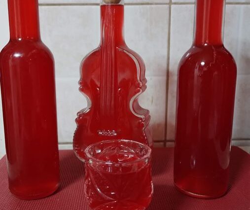 λικέρ ρόδι,σπιτικό λικέρ