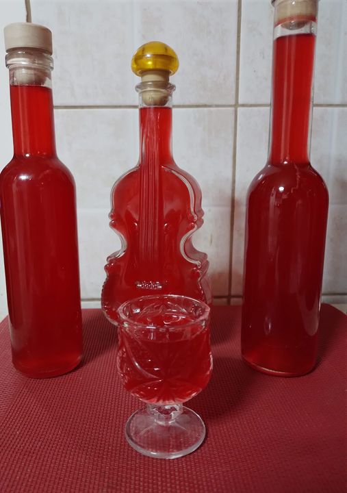 λικέρ ρόδι,σπιτικό λικέρ